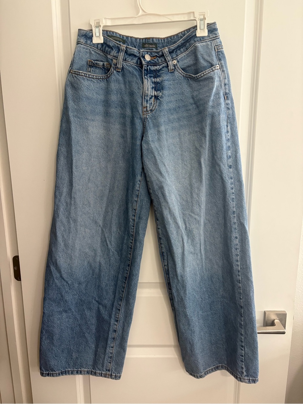 LOW RISE jeans 6r THE BEST JEANS EVER wild fable
Message with any questions